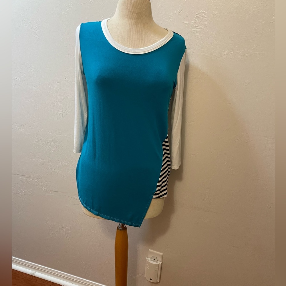 JUDE color block size medium top